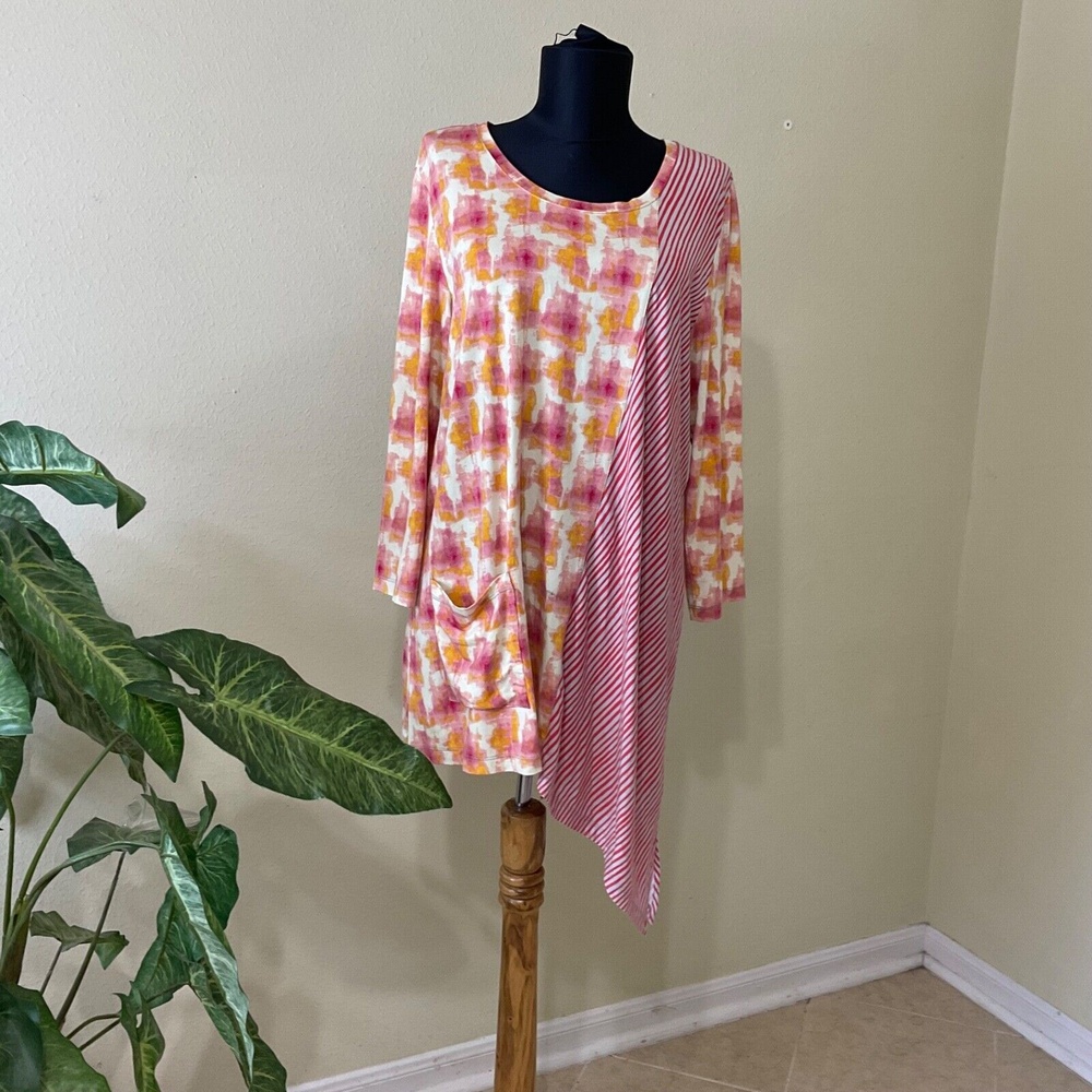 LOGO Lori Goldstein Tunic Top Lg Asymmetrical Hem pocket contrasting color block
